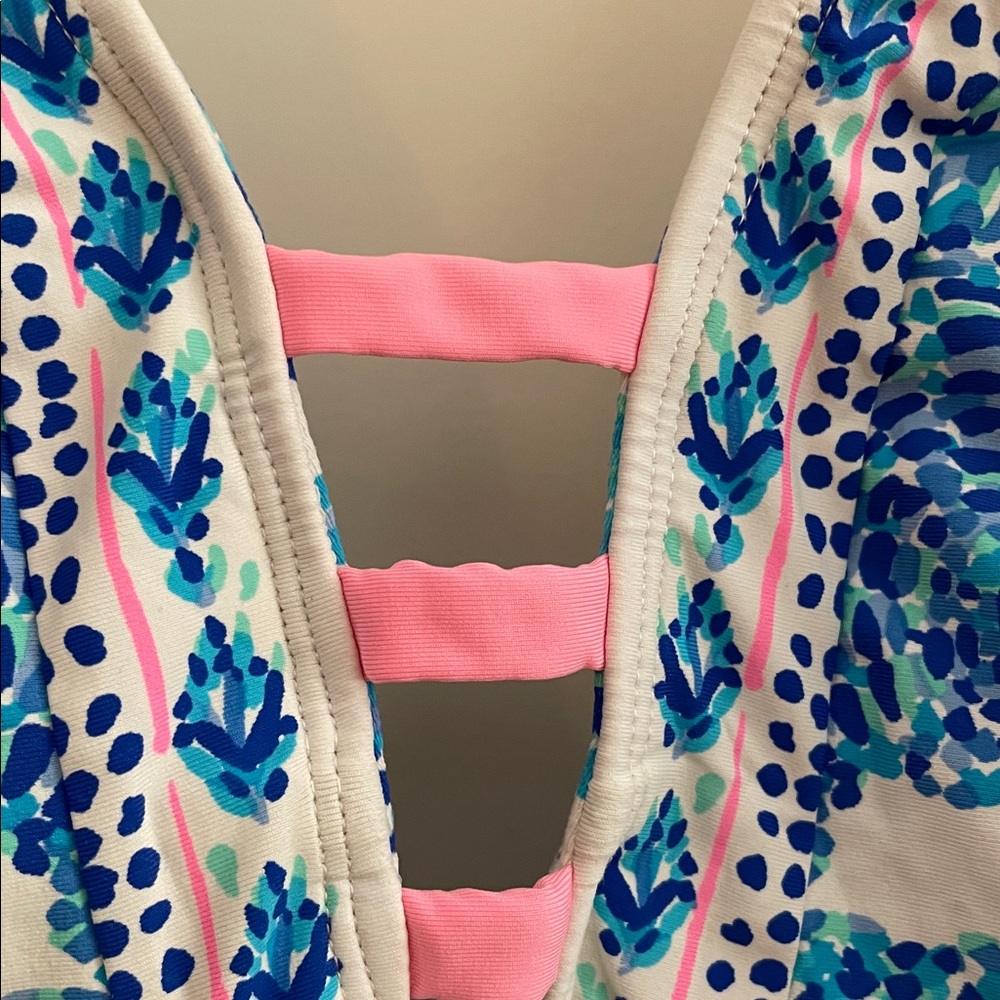 LILLY PULITZER One piece Suit Swimwear 8 EUC - Picture 5 of 8